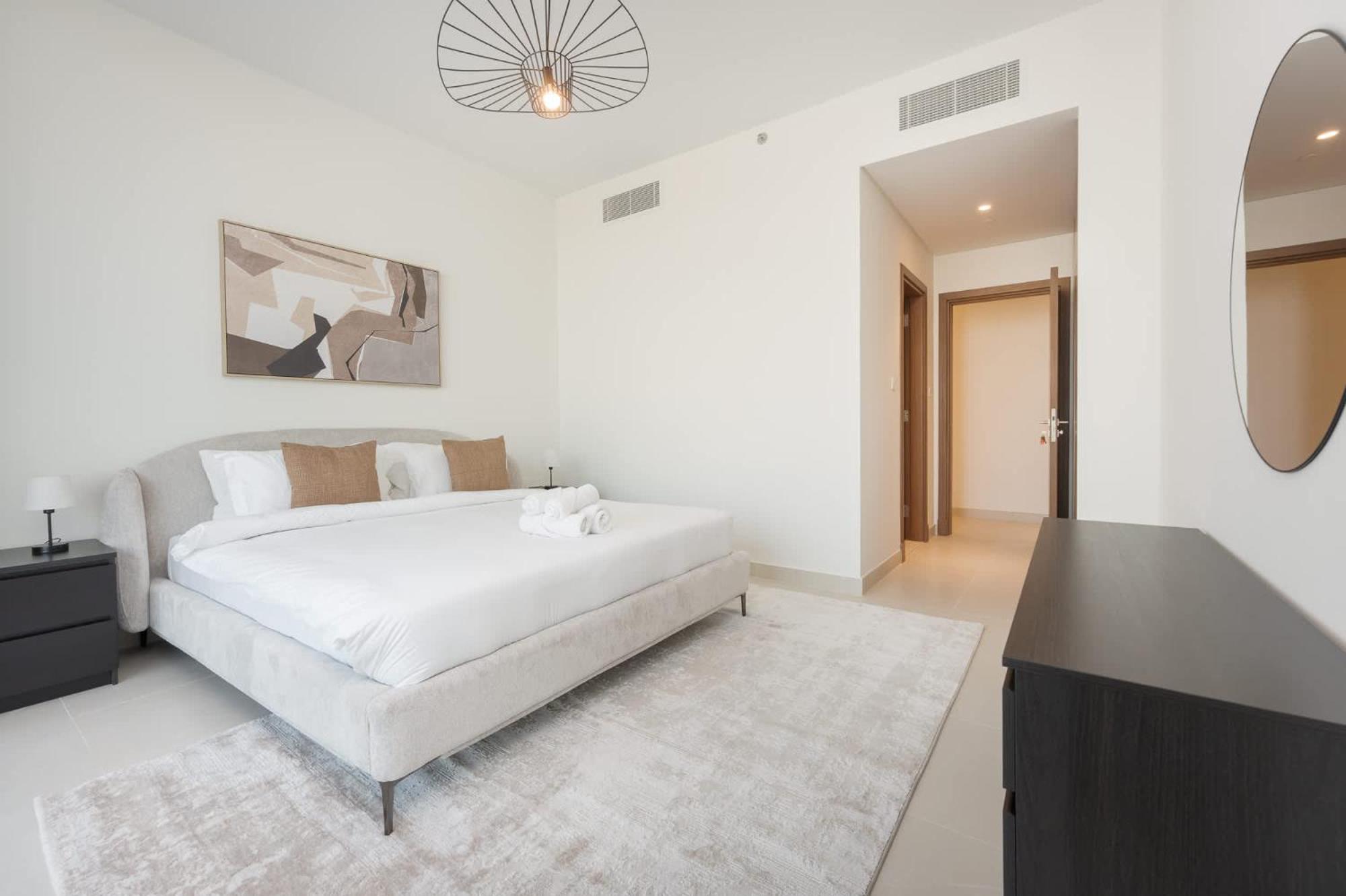 Apartment Elegant Relaxing 3-bedroom In Perfect Location At Canal Front 6 Dubai